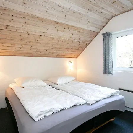 12 Person Holiday In Bl Vand *